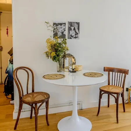 Spacious Studio Near Montmartre Appartamento *